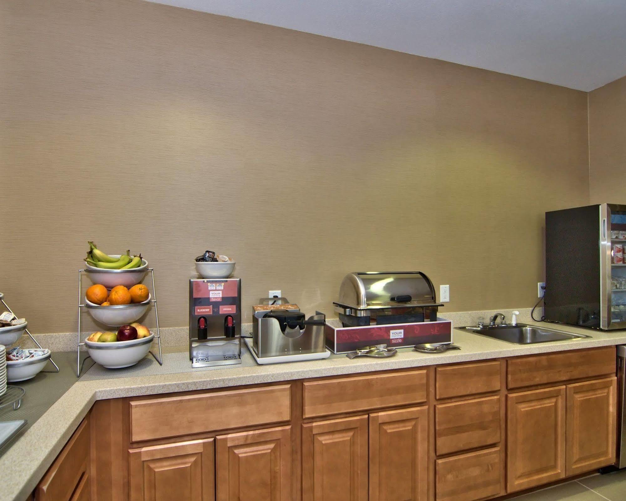 Comfort Inn Apalachin - Binghamton W Route 17 מראה חיצוני תמונה